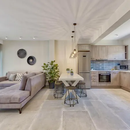 别墅 Astarte - Casa Del Mar With Pool 阿莫迪